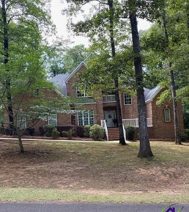 1st image of 186 Majestic Oak Cir