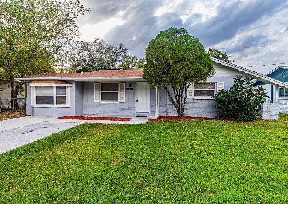 1st image of 3215 Delray Dr
