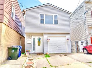 333 Alpine St, Perth Amboy, NJ 08861