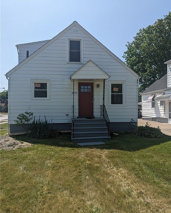 1st image of 3374 Dayton Ave