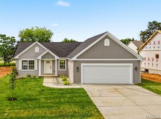 18804 Addi Dr, Warrenton, MO 63383