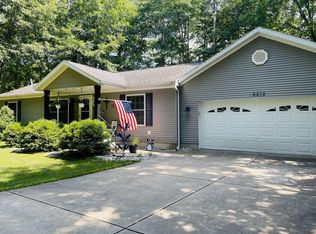 9612 Club House Dr W, Stanwood, MI 49346