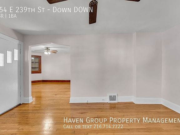 5th image of 954 E 239th St