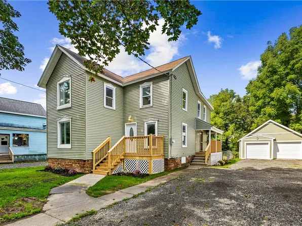 562 Lenox Ave, Oneida, NY 13421