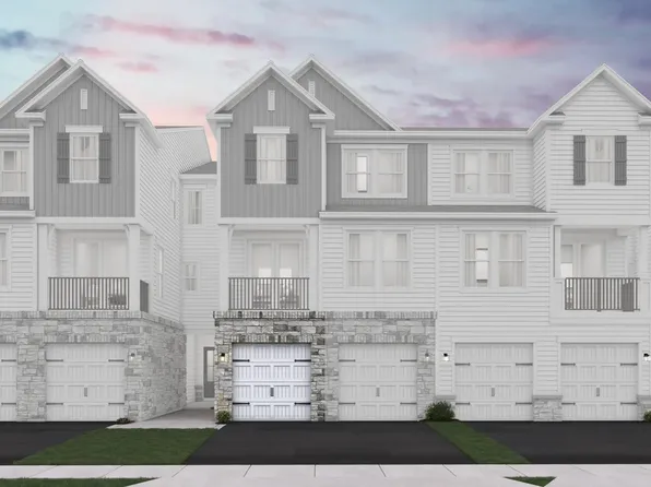 8 Wellspring Ct, Wayne, NJ 07470