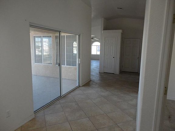 Additional Living Room