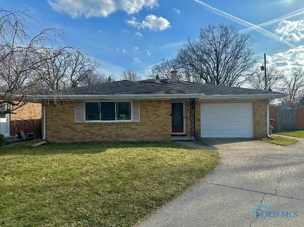 2919 Wyndale Rd, Toledo, OH 43613