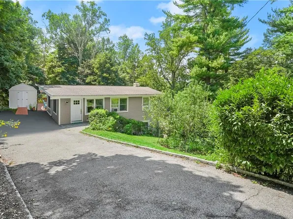 22 High View Terrace, Pleasantville, NY 10570