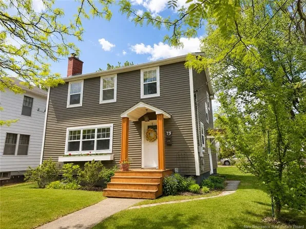 73 Burlington Ave, Moncton, NB E1E 1Z4