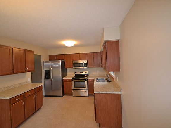 4th image of 2109 123rd St E
