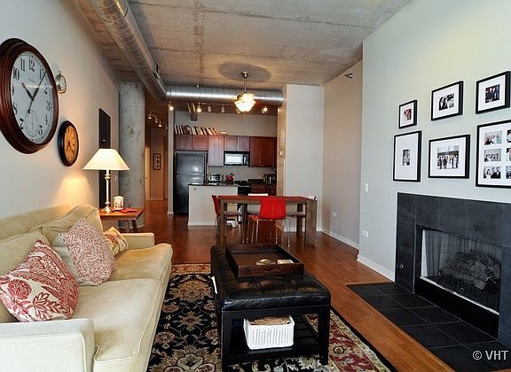 4th image of 720 N Larrabee St APT 1412