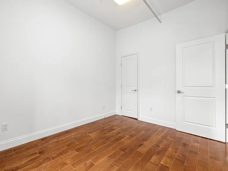 1227 Dean St #3 — Photo 5