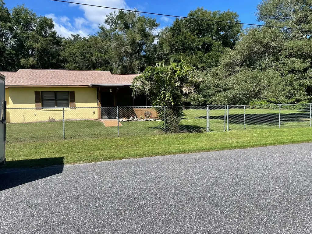 3 bed, 1638 sqft, $1,995 — Photo 3