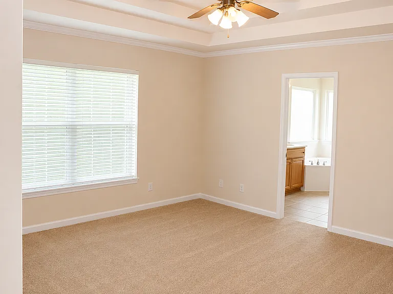 2805 Wisteria Ln — Photo 5