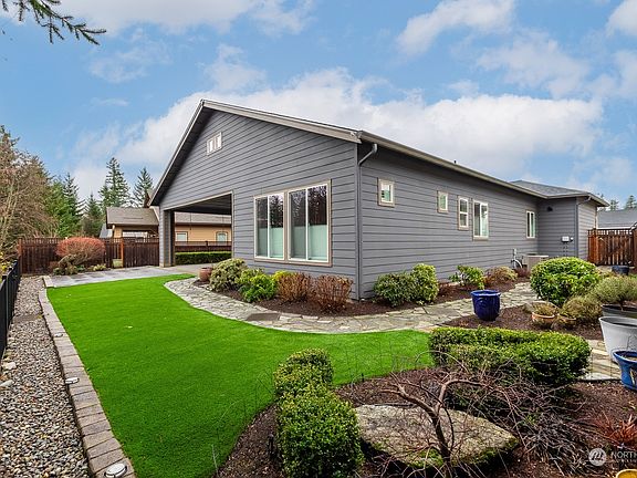 4th image of 14505 189th Avenue Ct E