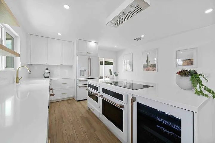 54510 Avenida Madero #1 — Photo 21