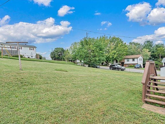 4th image of 2203 Inge Cir