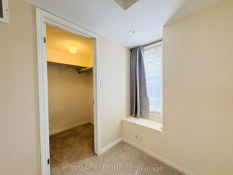 588 Shoreline Dr #3 — Photo 16