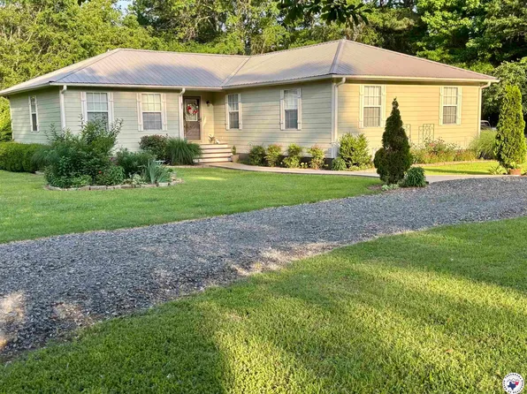 33 County Road 1131, Maud, TX 75567