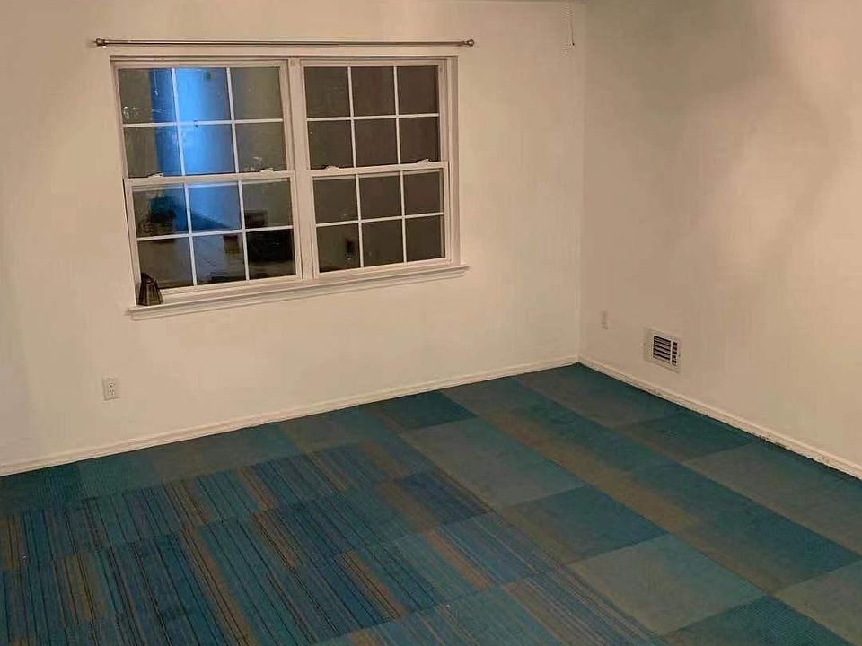 1st image of 428 Giffords Ln #2F