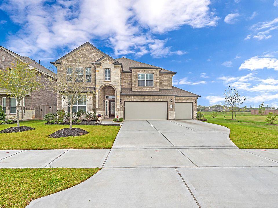 1st image of 7835 Pecan Place Ln