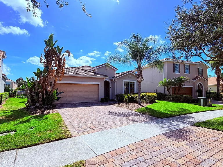 11867 Padua Ln — Photo 46