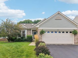 2119 Red Oak Dr, Round Lake, IL