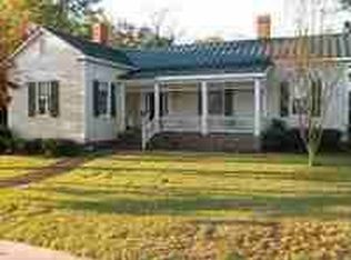 106 W Church St, Kingstree, SC 29556
