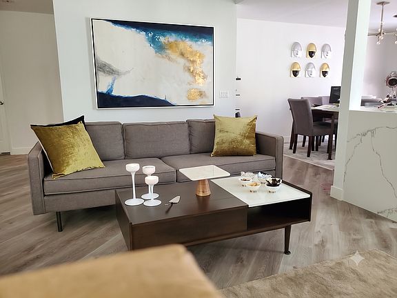 2nd image of 11153 Avenida De Los Lobos