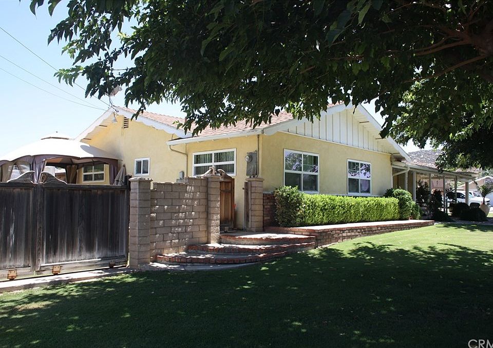 1st image of 21930 Garden Dr