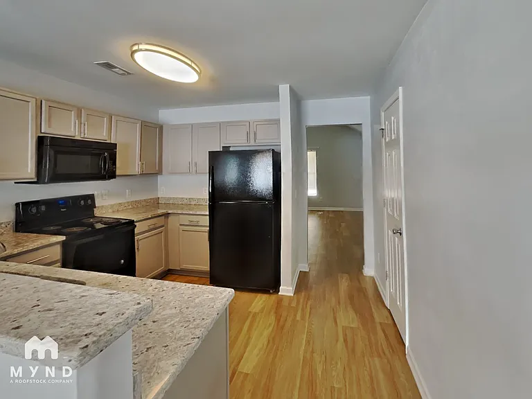 3400 Fatima Ct — Photo 5