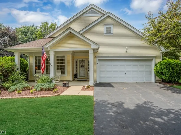 14 Mackey Dr, White Twp., NJ 07823