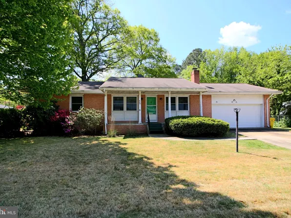 609 California Ave, North Beach, MD 20714