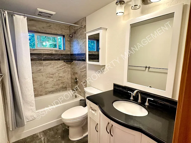 612 Poplar St #1 — Photo 18