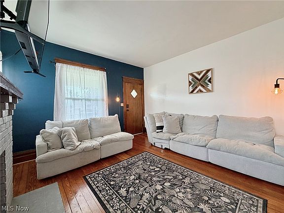 4th image of 3107 9th Ave