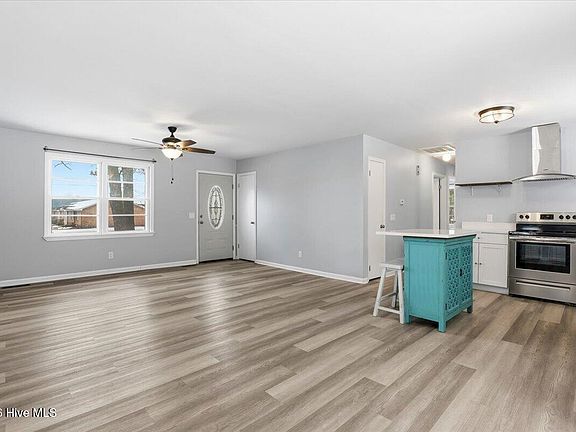 2nd image of 605 Firetower Road