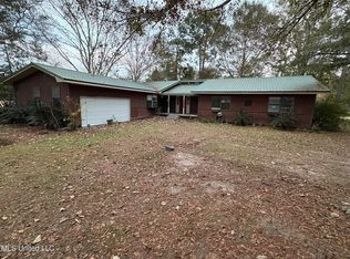 11828 Ormond Rd, Moss Point, MS 39562