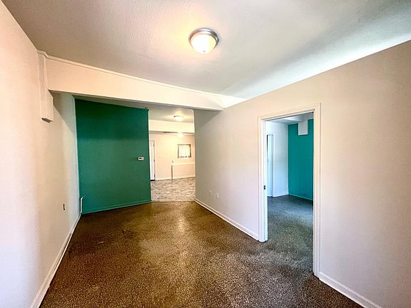 4th image of 3134 Golden Ave