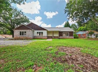 2909 Jones Mill Rd, Doraville, GA 30360