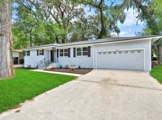2805 Woodland Dr, Orange Park, FL 32073