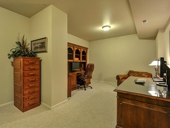 3rd image of 9710 173rd Ct NE