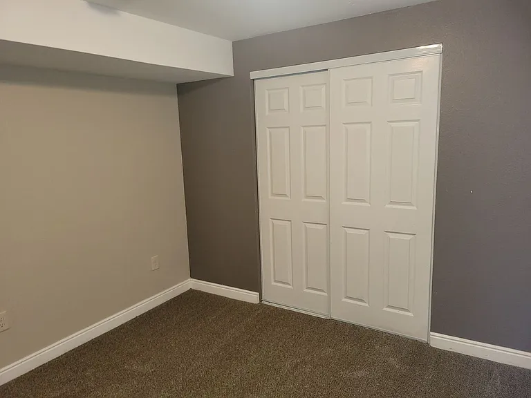 305 Holbrook St — Photo 30