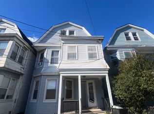 1105 Grove St FLOOR 3, Irvington, NJ 07111