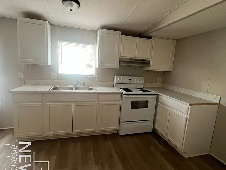 116 Tubbs Mountain Road 2-Bedroom Homes in Travelers Rest — Photo 8