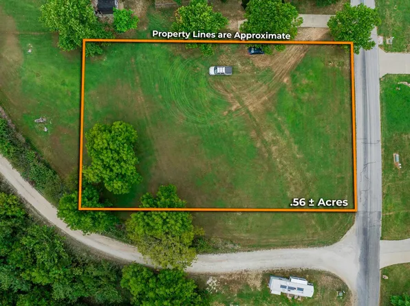 31 Mule Barn Drive, Cape Fair, MO 65624