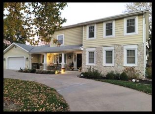 706 N Rutherford St, Macon, MO 63552