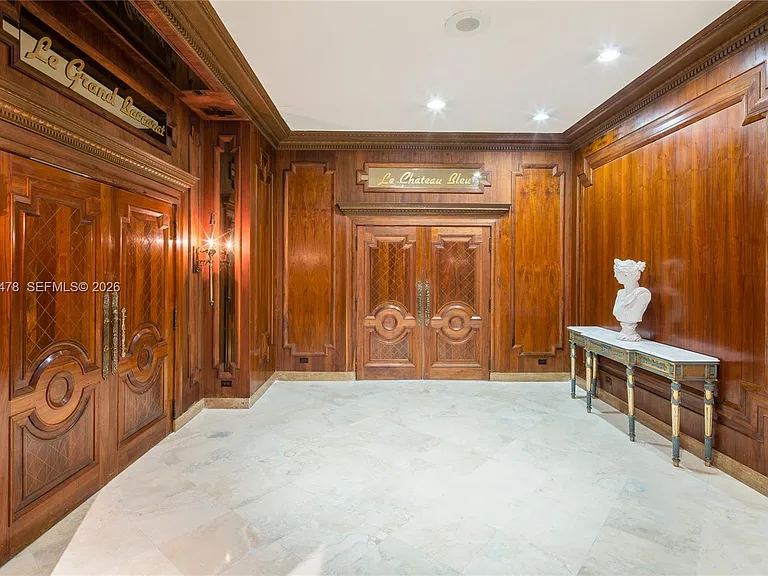 6039 Collins Ave #310 — Photo 34