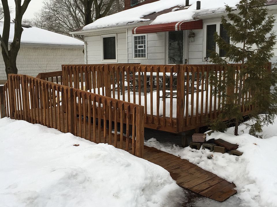 2nd image of 126 Cedar Road