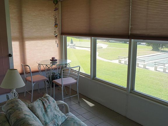 5th image of 171 Cape Shores Cir #3-F