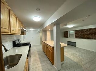 194 Beach 109 St #1, Rockaway Park, NY 11694